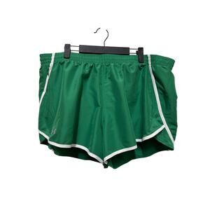 NWT Under Armour Womens Plus size Fly By 3" short 2XL Loose Fit Athletic Running